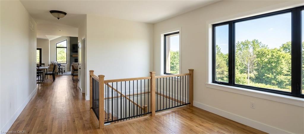 11 Cobalt Street Property Photo 2