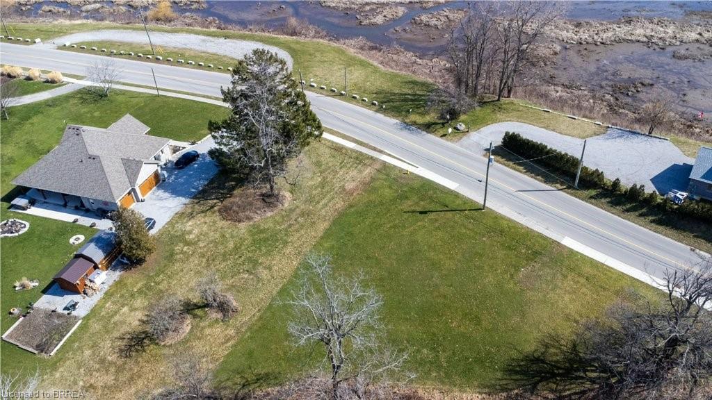 75 Wolven Street Property Photo 7