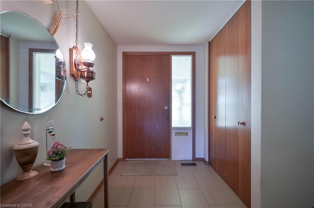 99 Lorraine Avenue Property Photo 8
