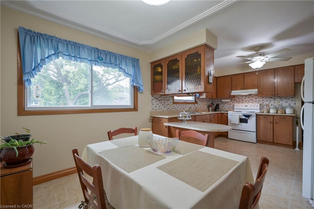 99 Lorraine Avenue Property Photo 14