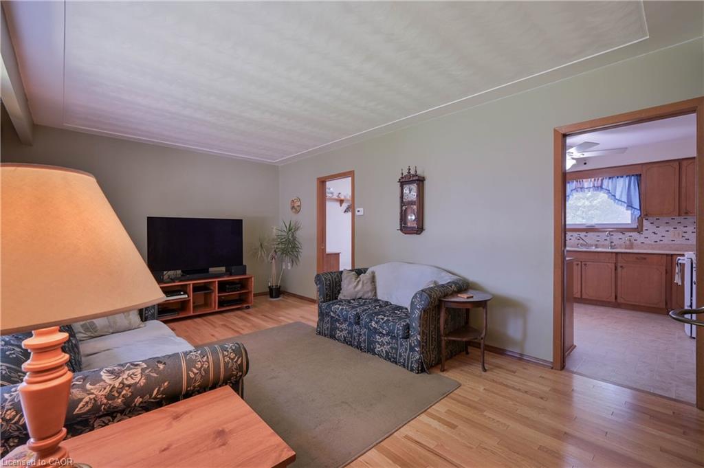 99 Lorraine Avenue Property Photo 17