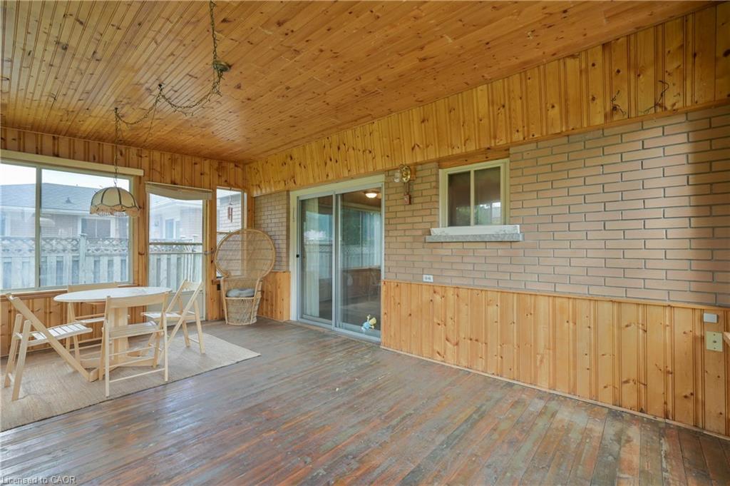 99 Lorraine Avenue Property Photo 39