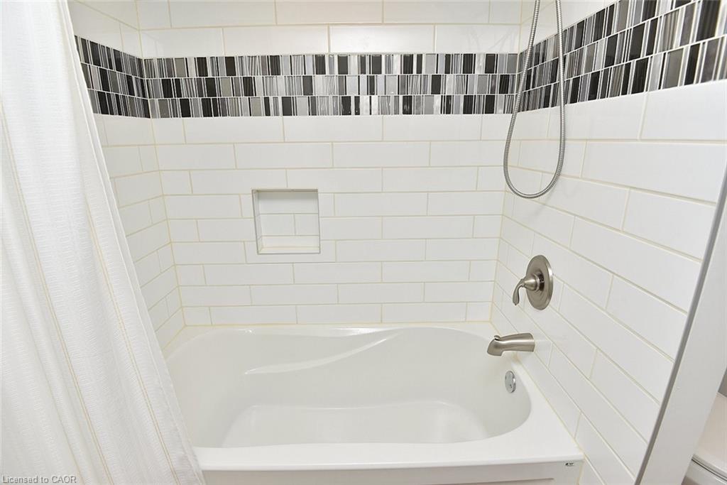 77-2530 Northampton Boulevard Property Photo 26