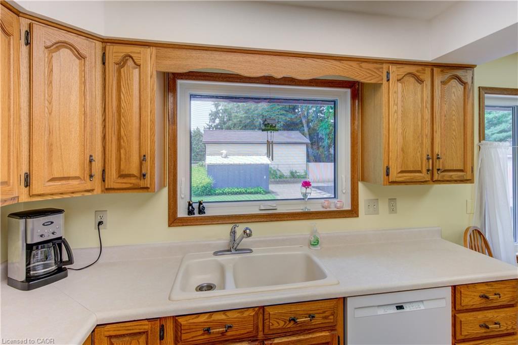 74 Pine Street Property Photo 19