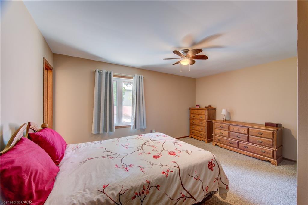 74 Pine Street Property Photo 23