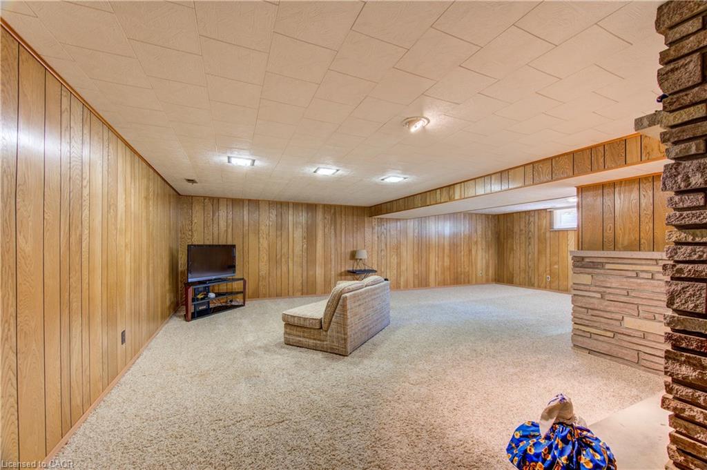 74 Pine Street Property Photo 29