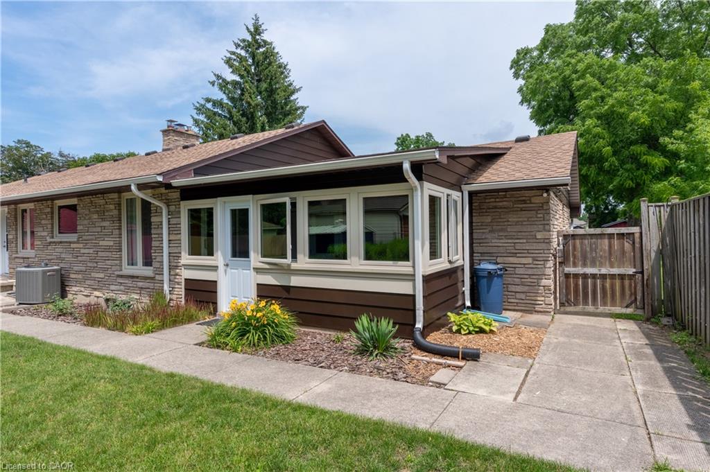 74 Pine Street Property Photo 48
