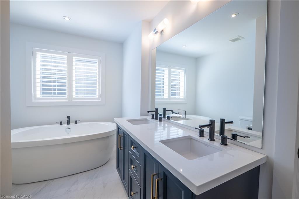 38 Riesling Street Property Photo 16