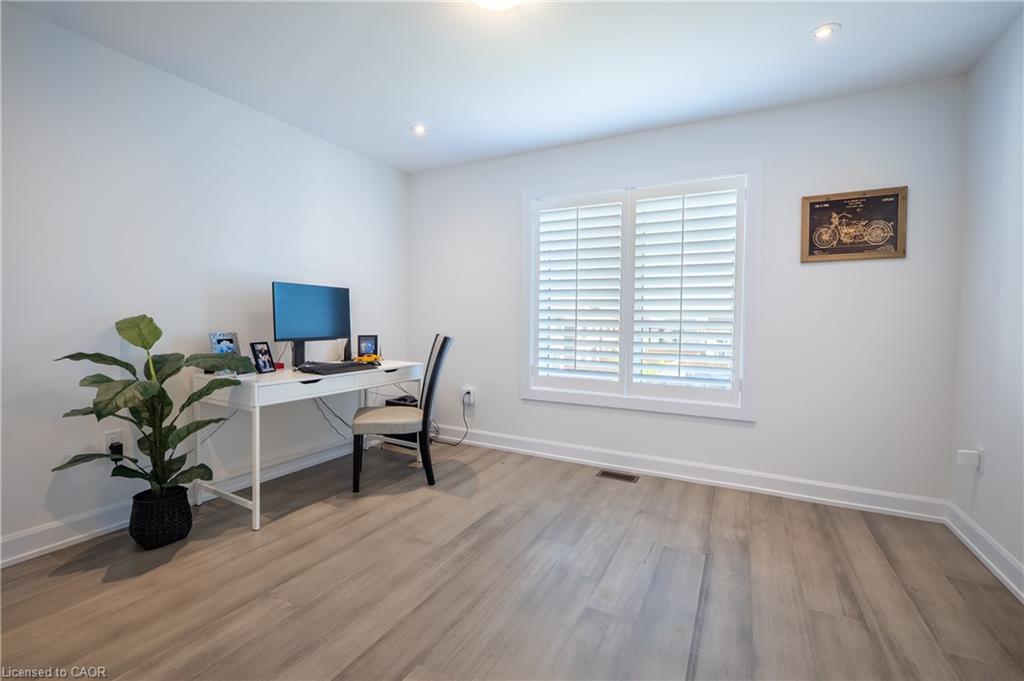 38 Riesling Street Property Photo 18