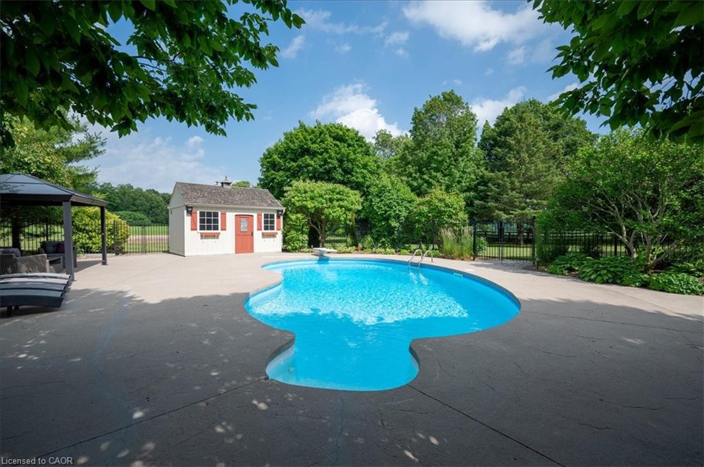 1635 Sandhills Road Property Photo 4