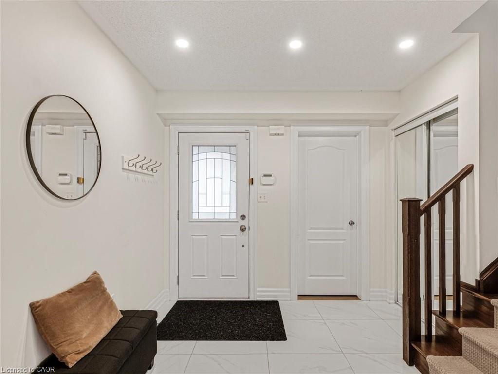 95 Emick Drive Property Photo 3