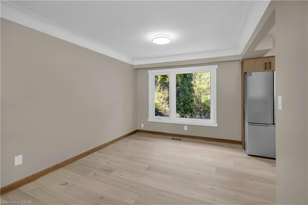 626 Iroquois Avenue Property Photo 14