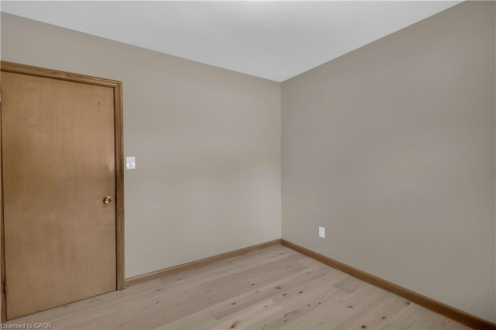 626 Iroquois Avenue Property Photo 15
