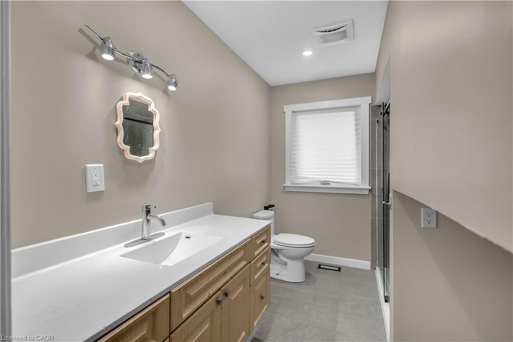 626 Iroquois Avenue Property Photo 22