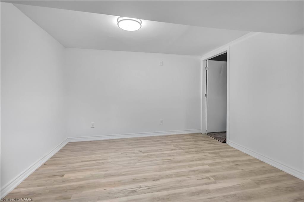 626 Iroquois Avenue Property Photo 36