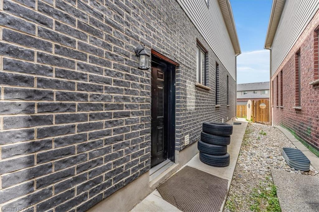 121 Dallan Drive Property Photo 25