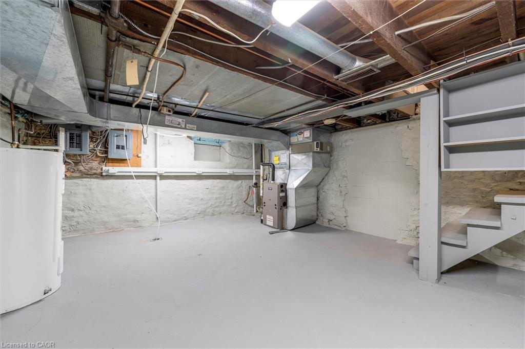 11 Ford Street Property Photo 23