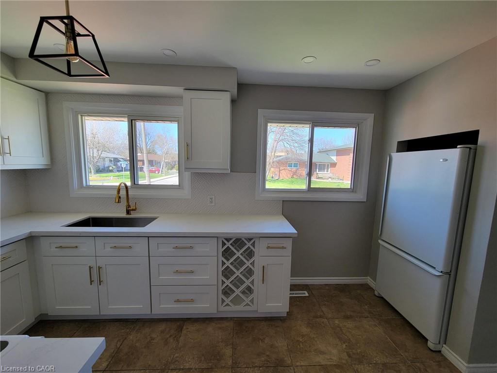 107 South Bend Road W Property Photo 6