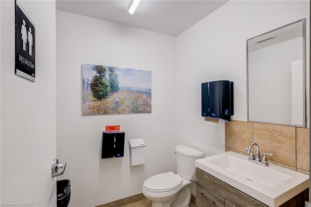 66 Innovation Drive Property Photo 46