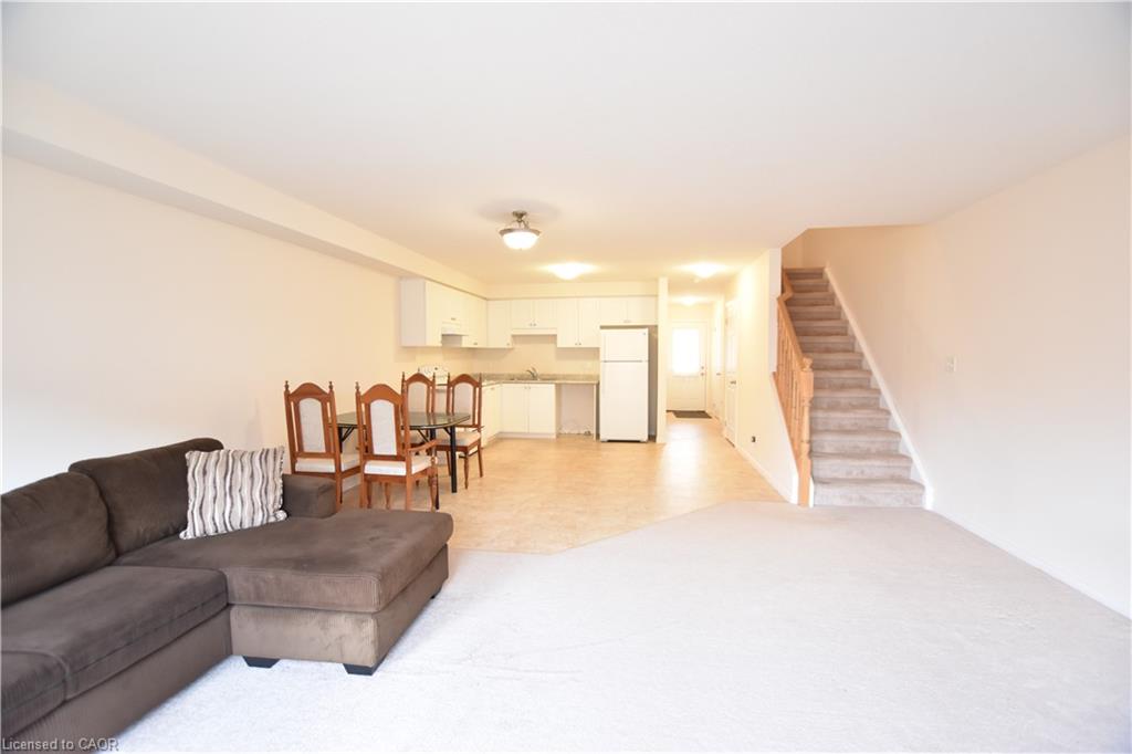 52 Meadowridge Street Property Photo 7