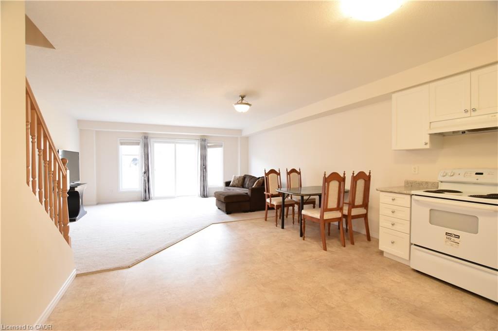 52 Meadowridge Street Property Photo 11