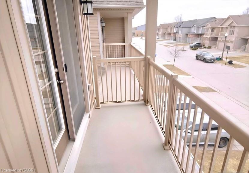 52 Meadowridge Street Property Photo 37