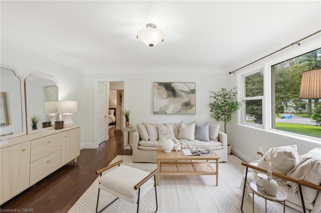 16 Carrington Court Property Photo 7