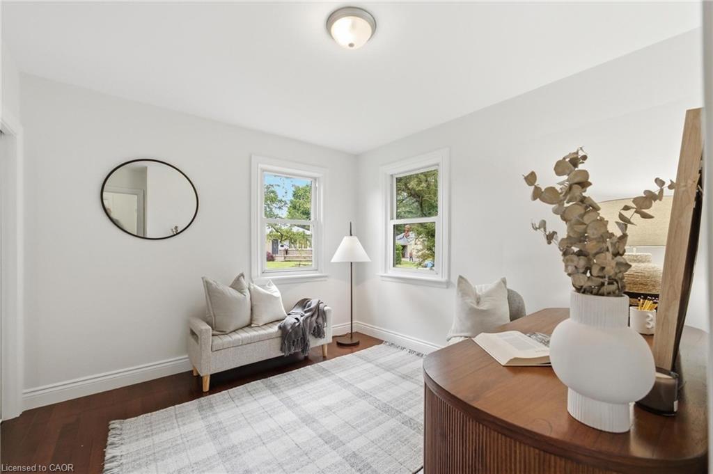 16 Carrington Court Property Photo 13