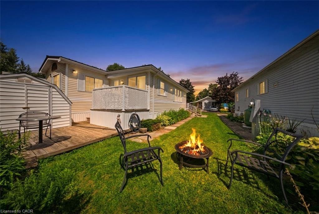 428 Pine Pass Property Photo 37