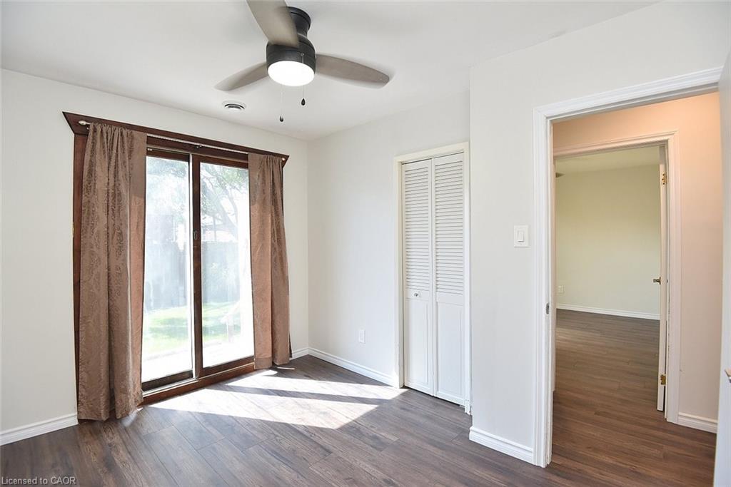 282 East 38th Street Property Photo 18