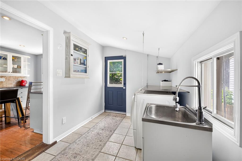 16 Witherspoon Street Property Photo 28