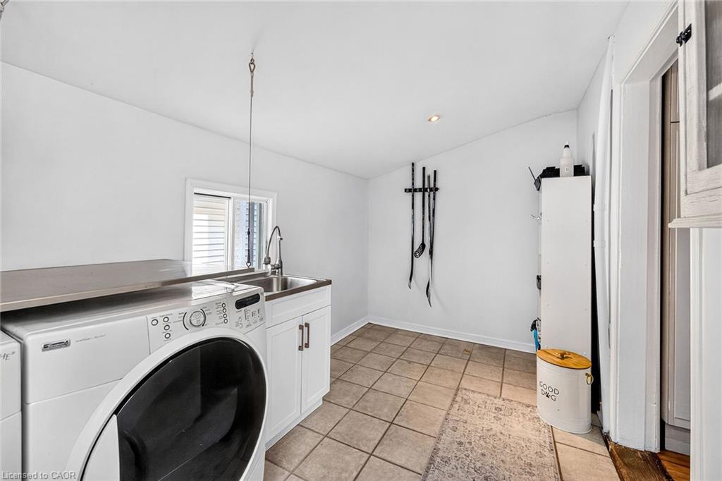 16 Witherspoon Street Property Photo 29