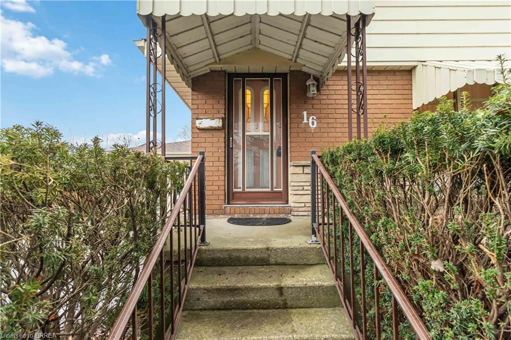 16 Paris Road Property Photo 4