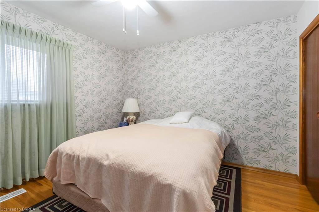 16 Paris Road Property Photo 25