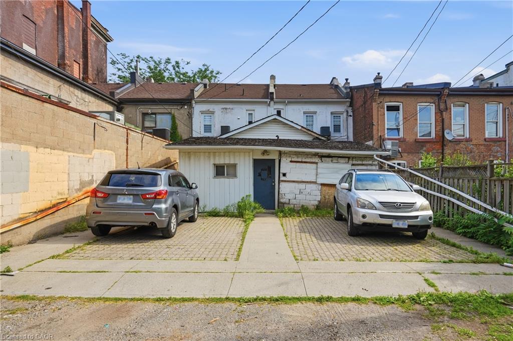 216-218 King Street E Property Photo 21