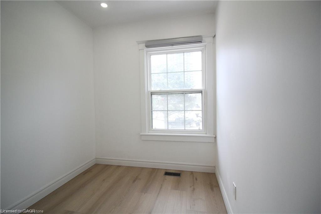 78 George Street Property Photo 12