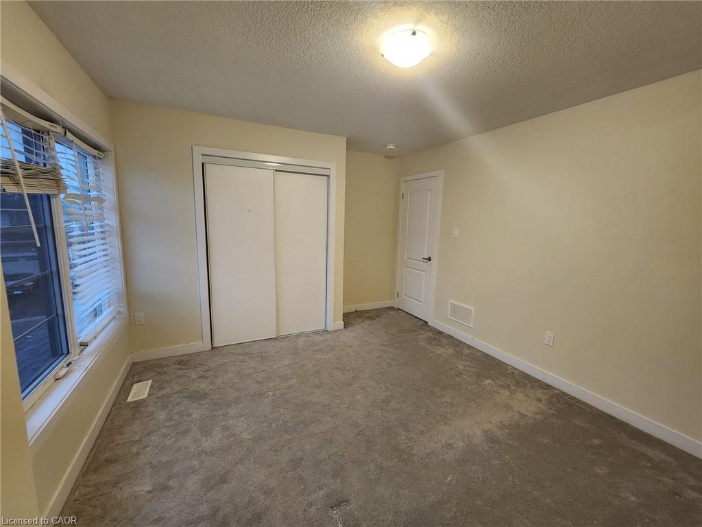 5 Keelson Street Property Photo 4