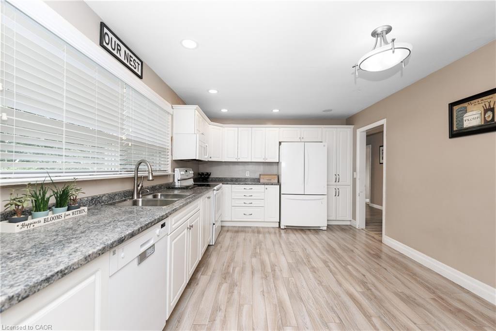 249 Mcneilly Road Property Photo 18