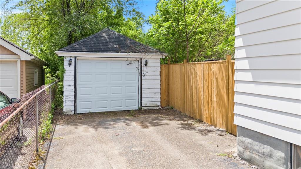 10 Monck Street Property Photo 34