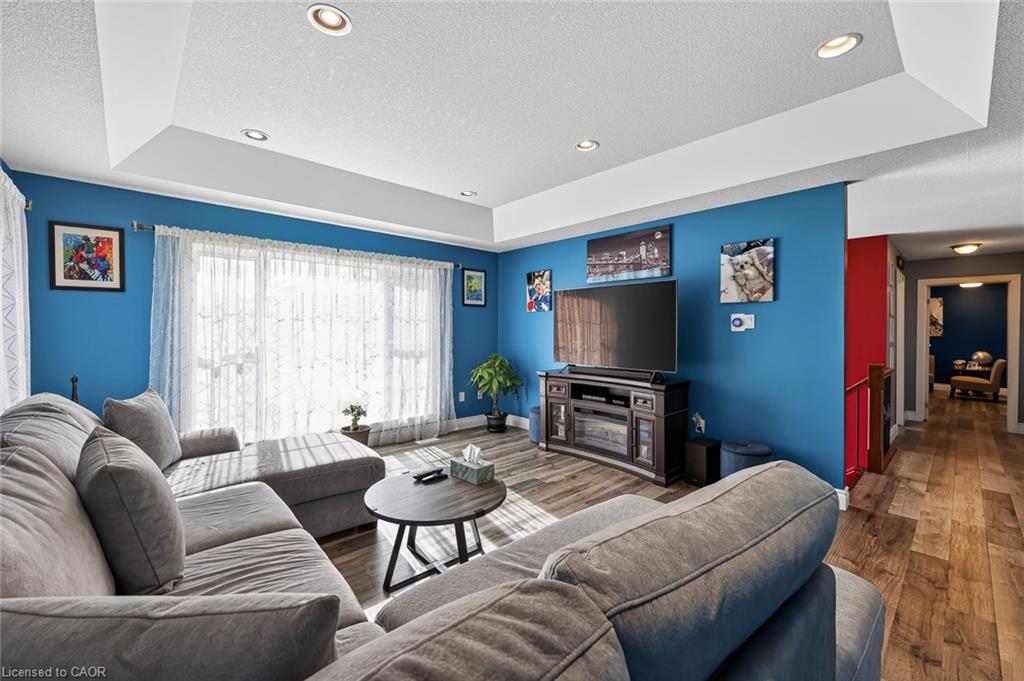 9 West Street N Property Photo 13