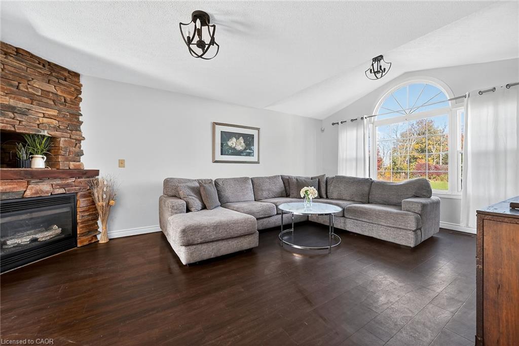8 Talbot Road Property Photo 4