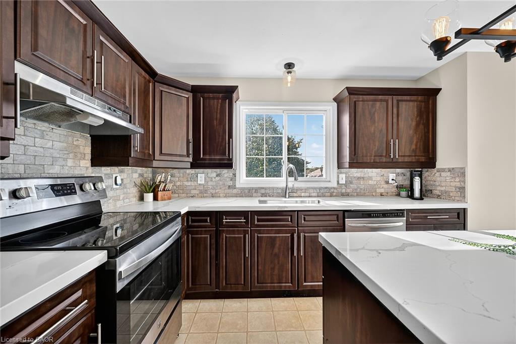 8 Talbot Road Property Photo 9