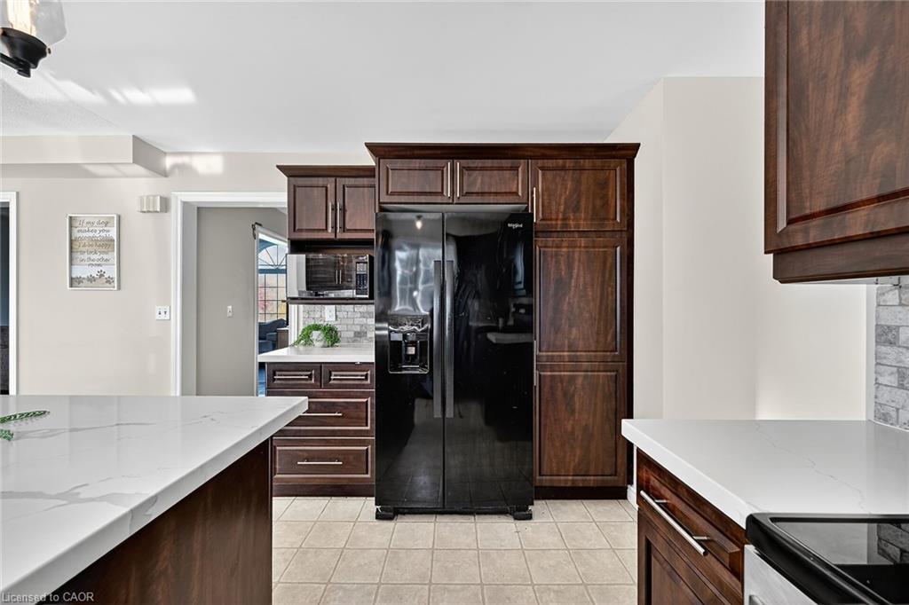 8 Talbot Road Property Photo 12