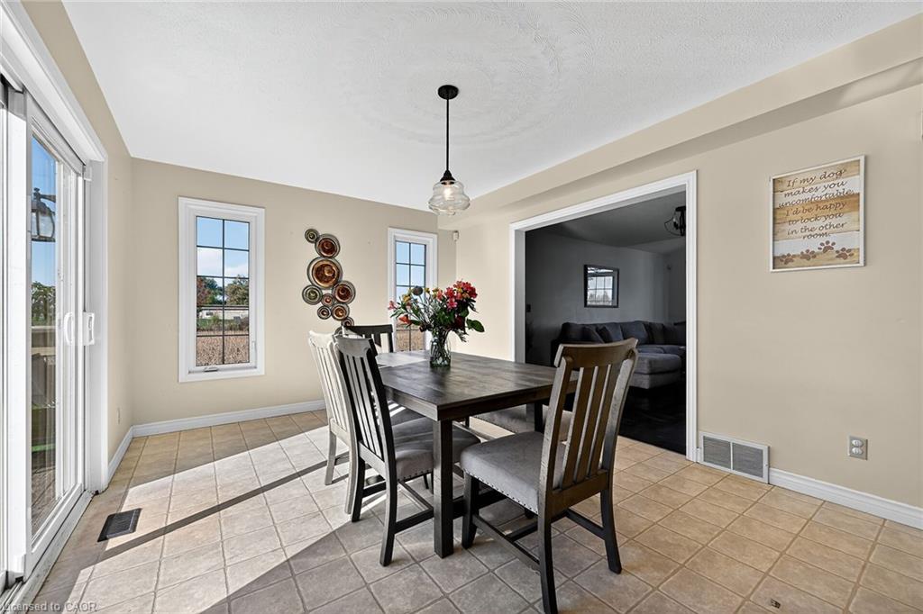 8 Talbot Road Property Photo 14