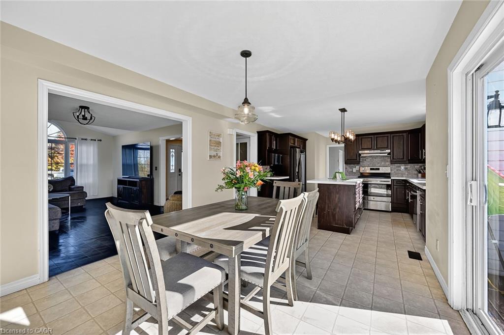 8 Talbot Road Property Photo 15