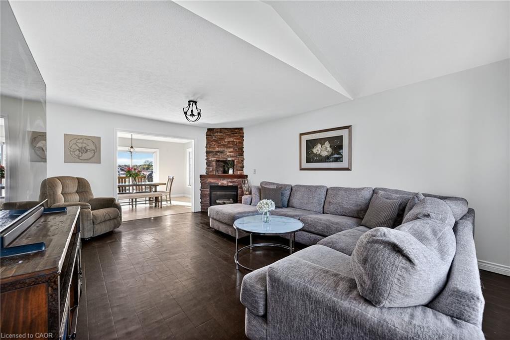 8 Talbot Road Property Photo 16