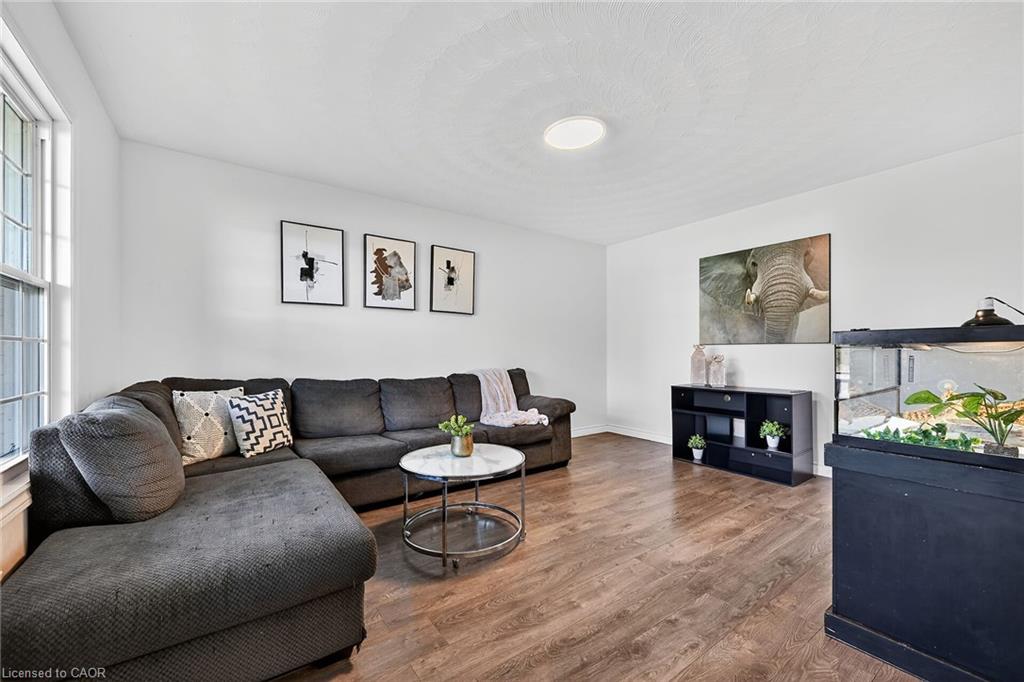 8 Talbot Road Property Photo 20