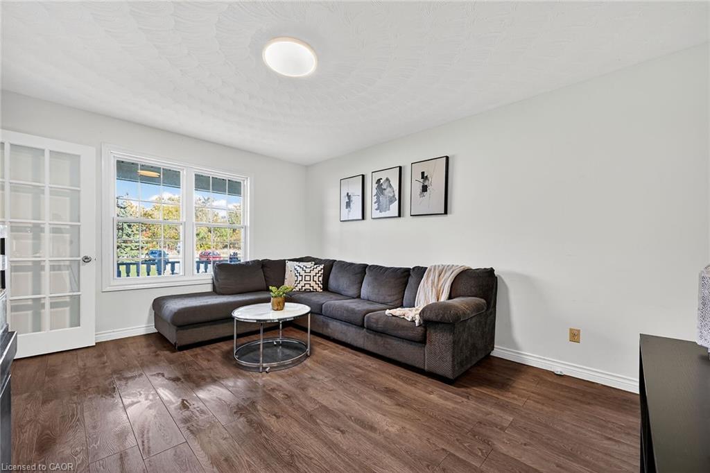 8 Talbot Road Property Photo 21