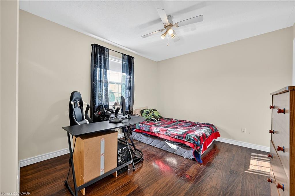 8 Talbot Road Property Photo 28