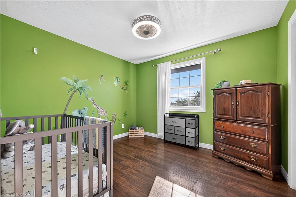 8 Talbot Road Property Photo 31